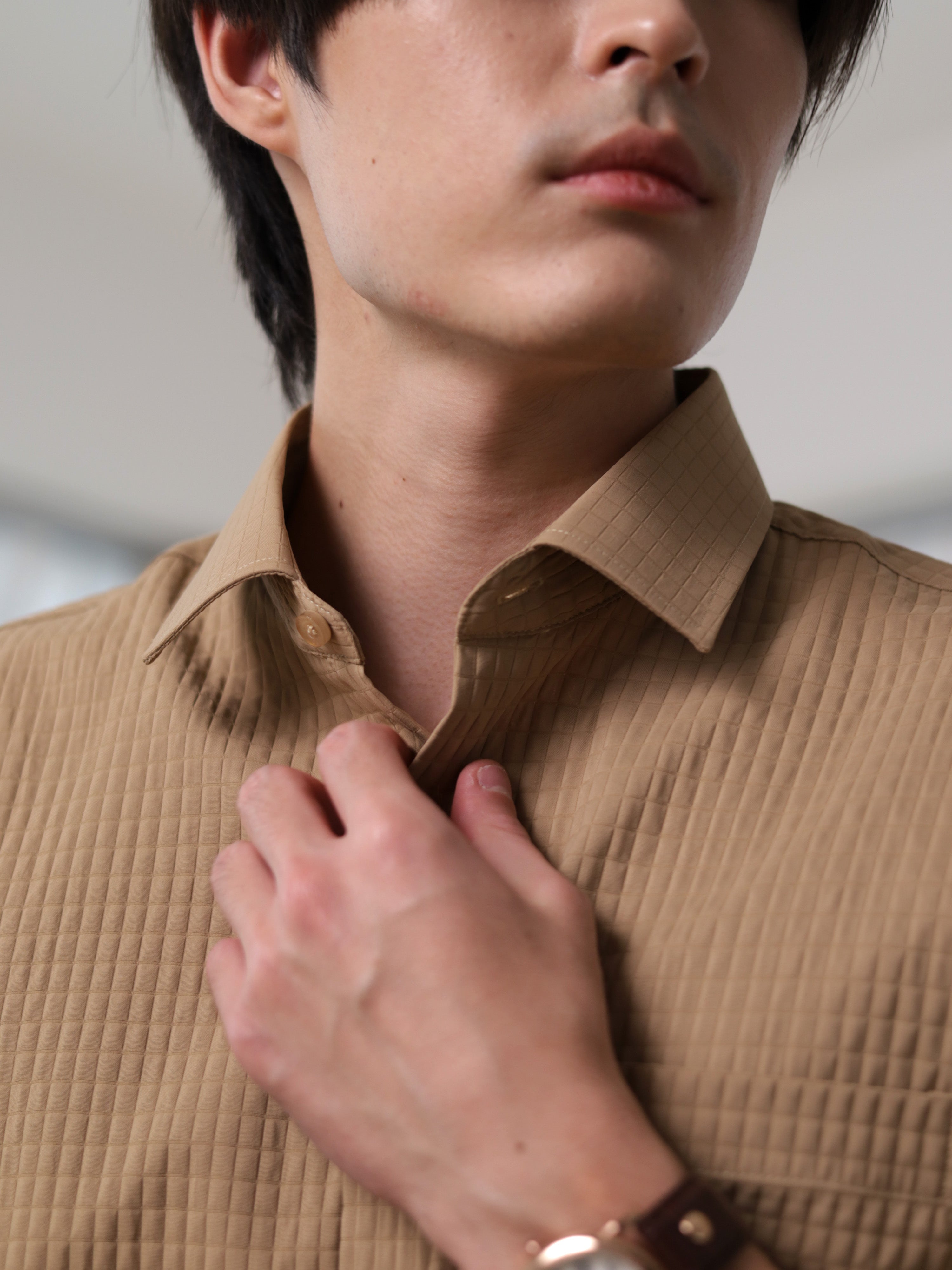 Matelassé-style Brown Casual Shirt