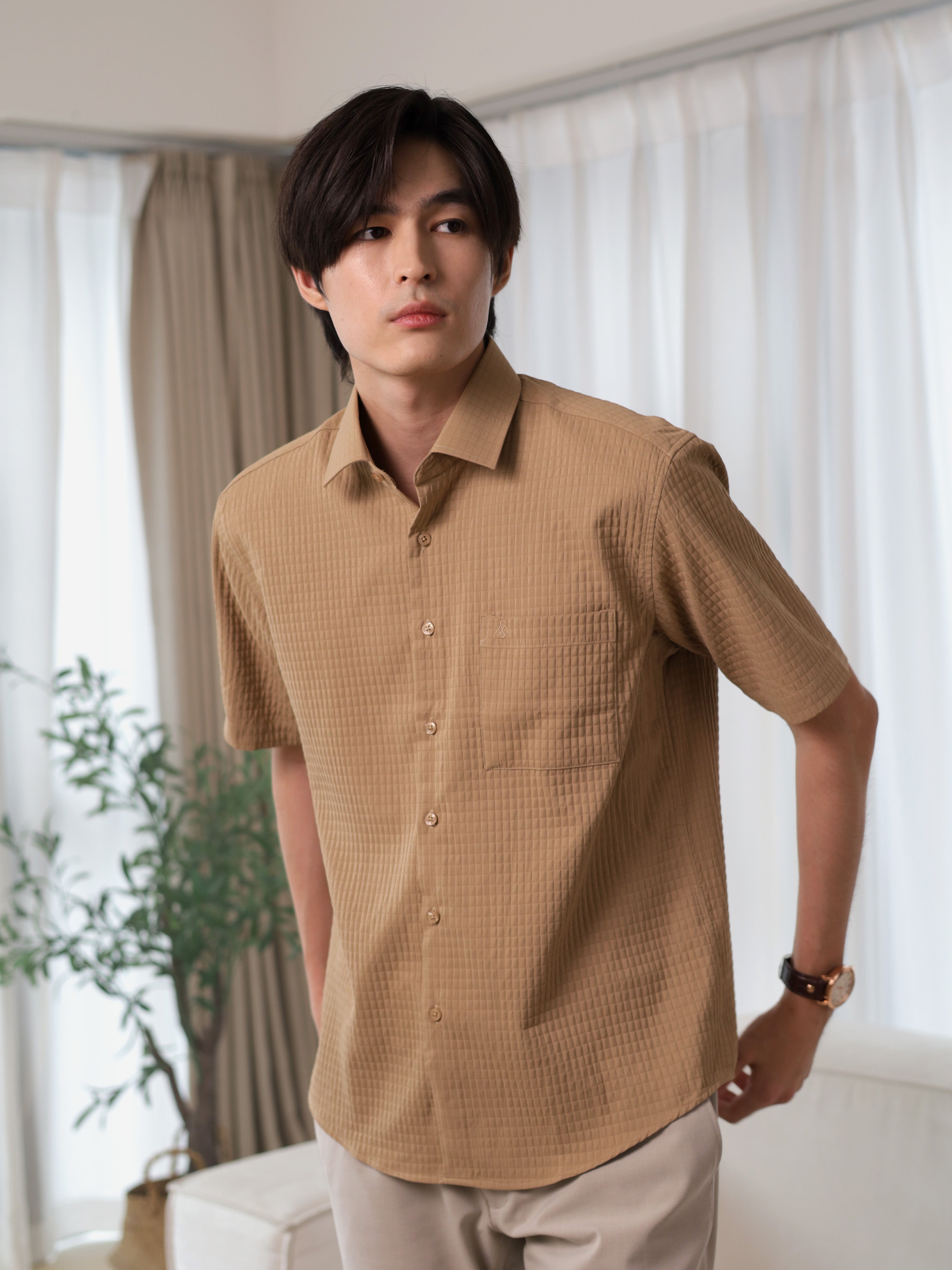 Matelassé-style Brown Casual Shirt