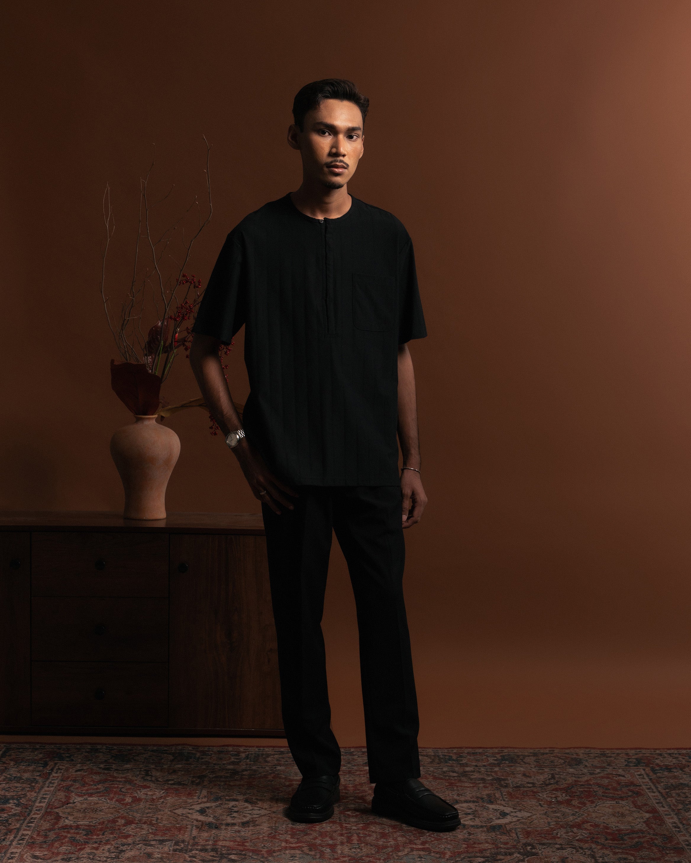 Plain Kurta Shirt in Black