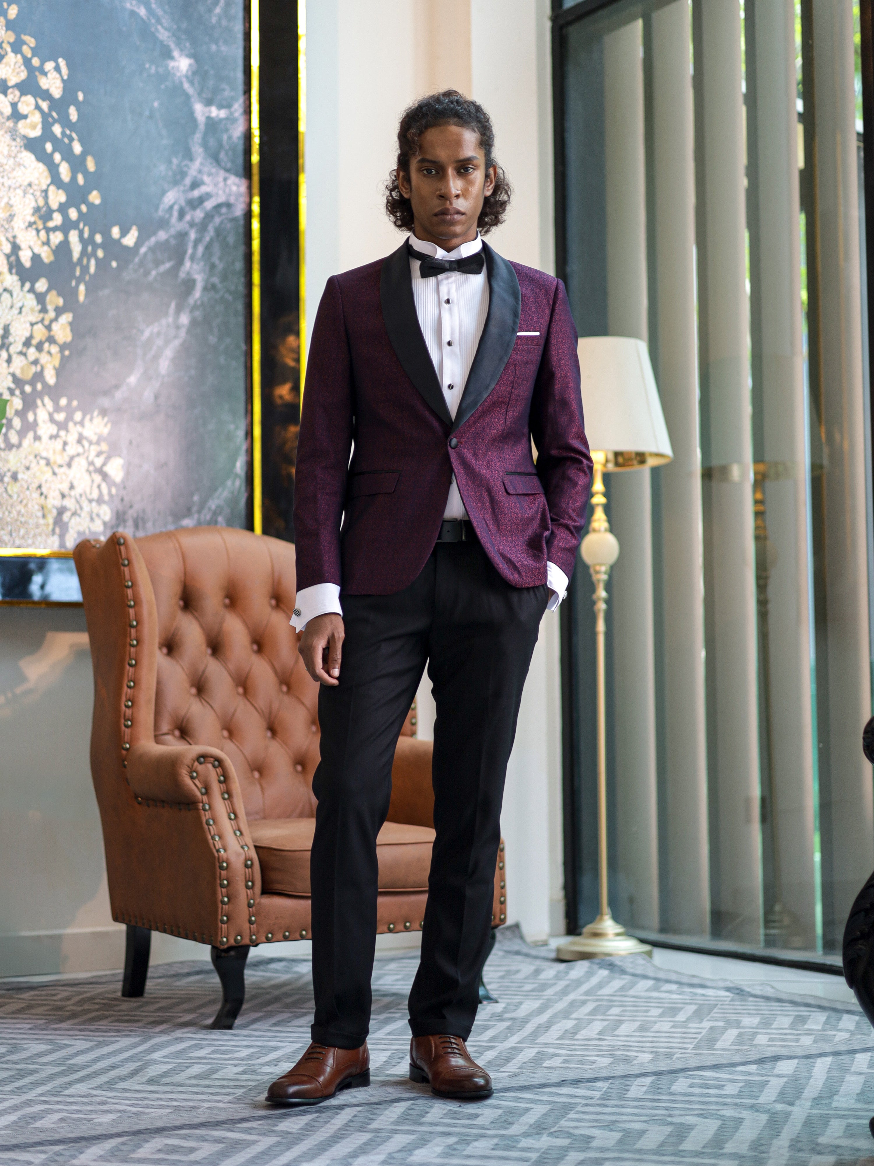 Single-Breasted Shawl Lapel Tuxedo Suit in Red