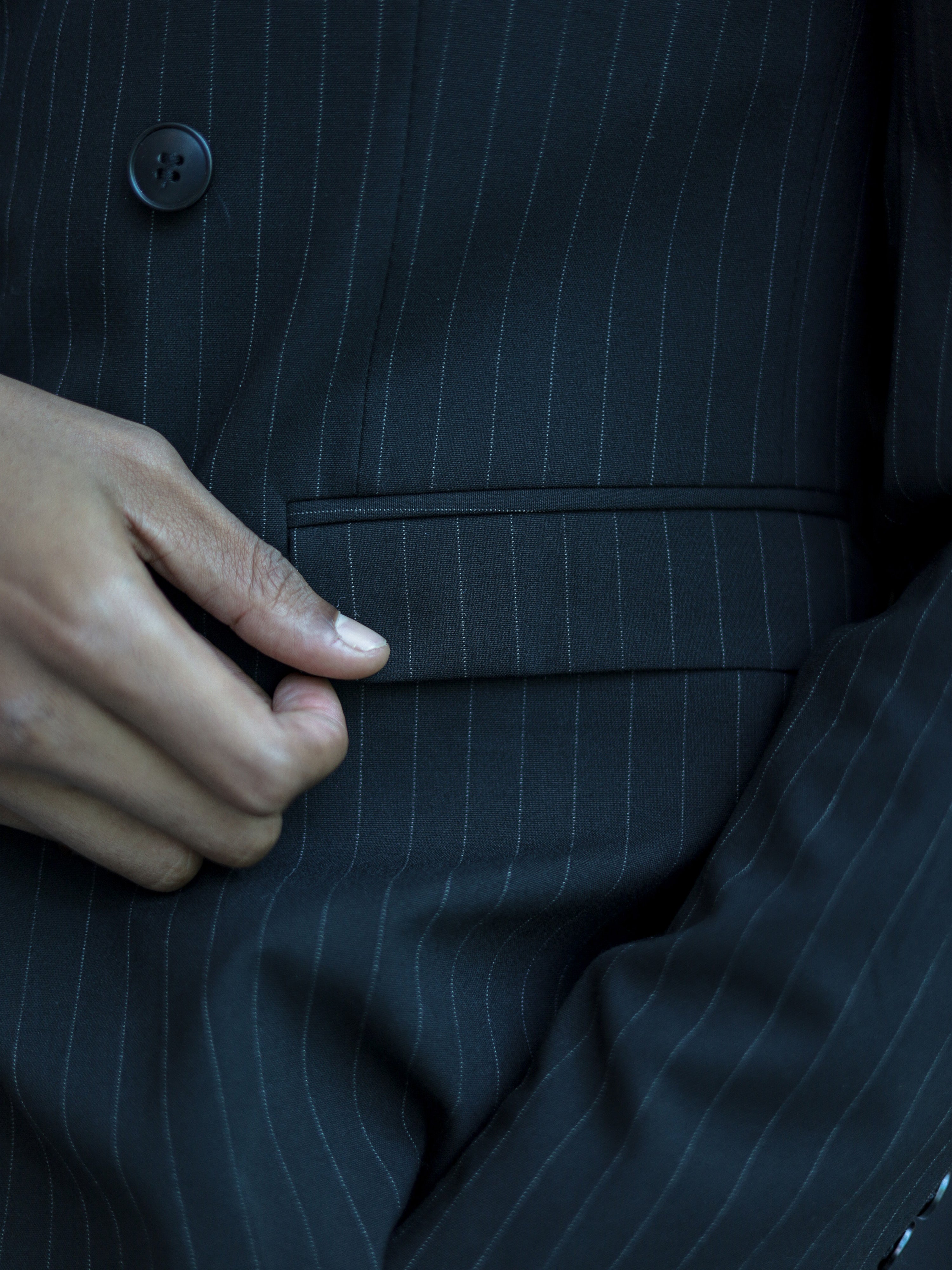Double-Breasted Pinstripe Skinny Formal Suit in Black