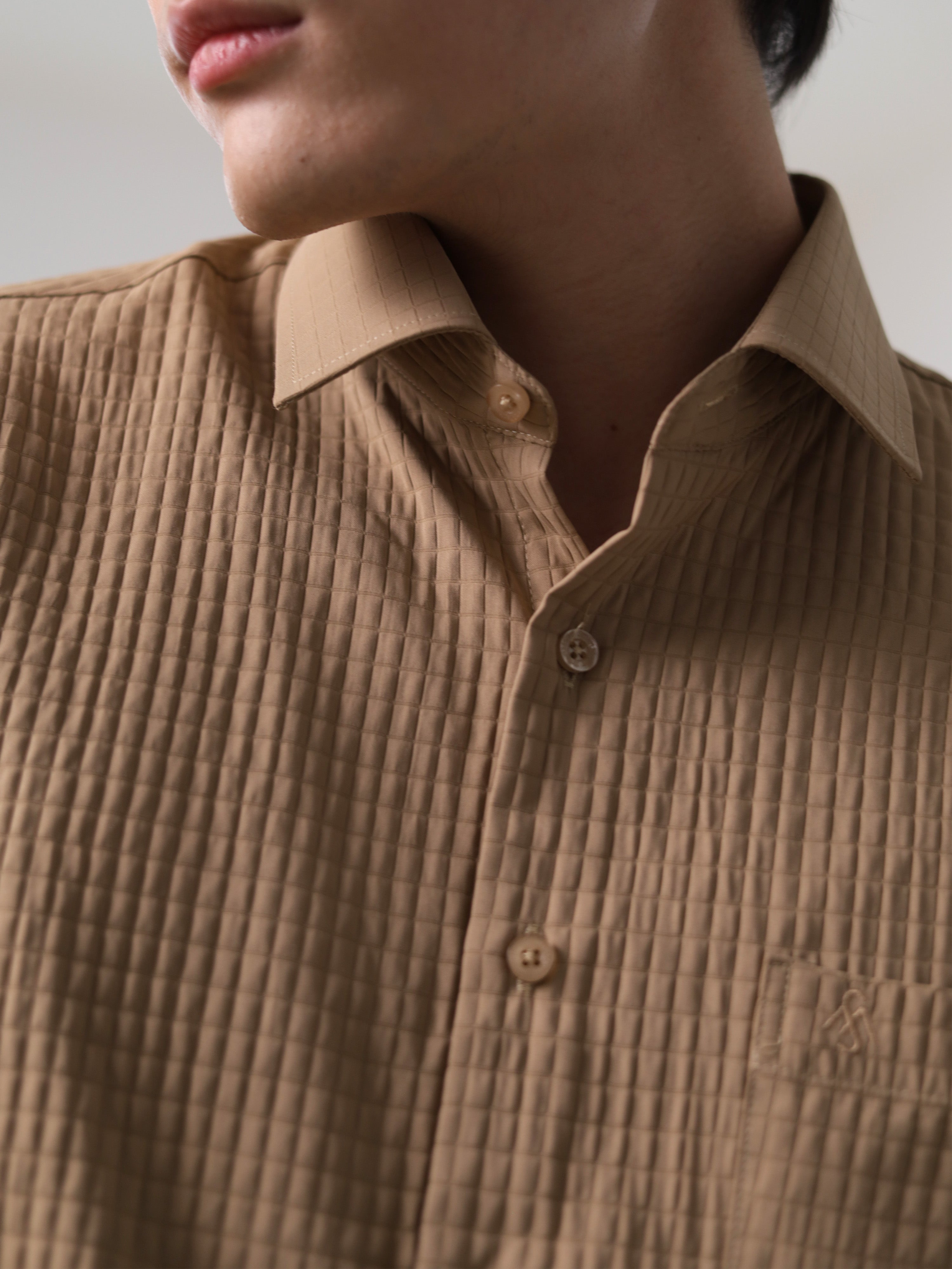 Matelassé-style Brown Casual Shirt
