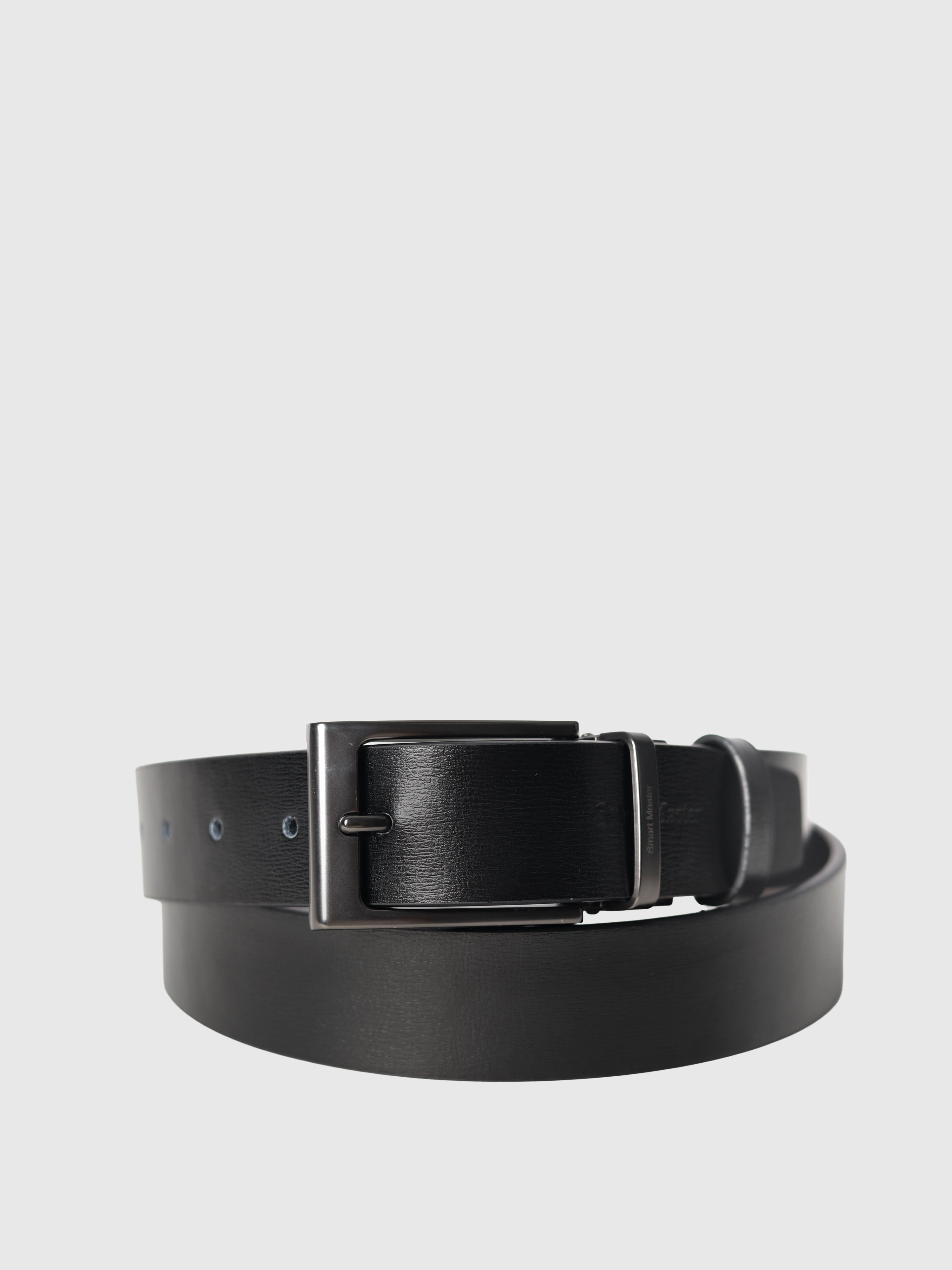 The Classic Pin Buckle Belt