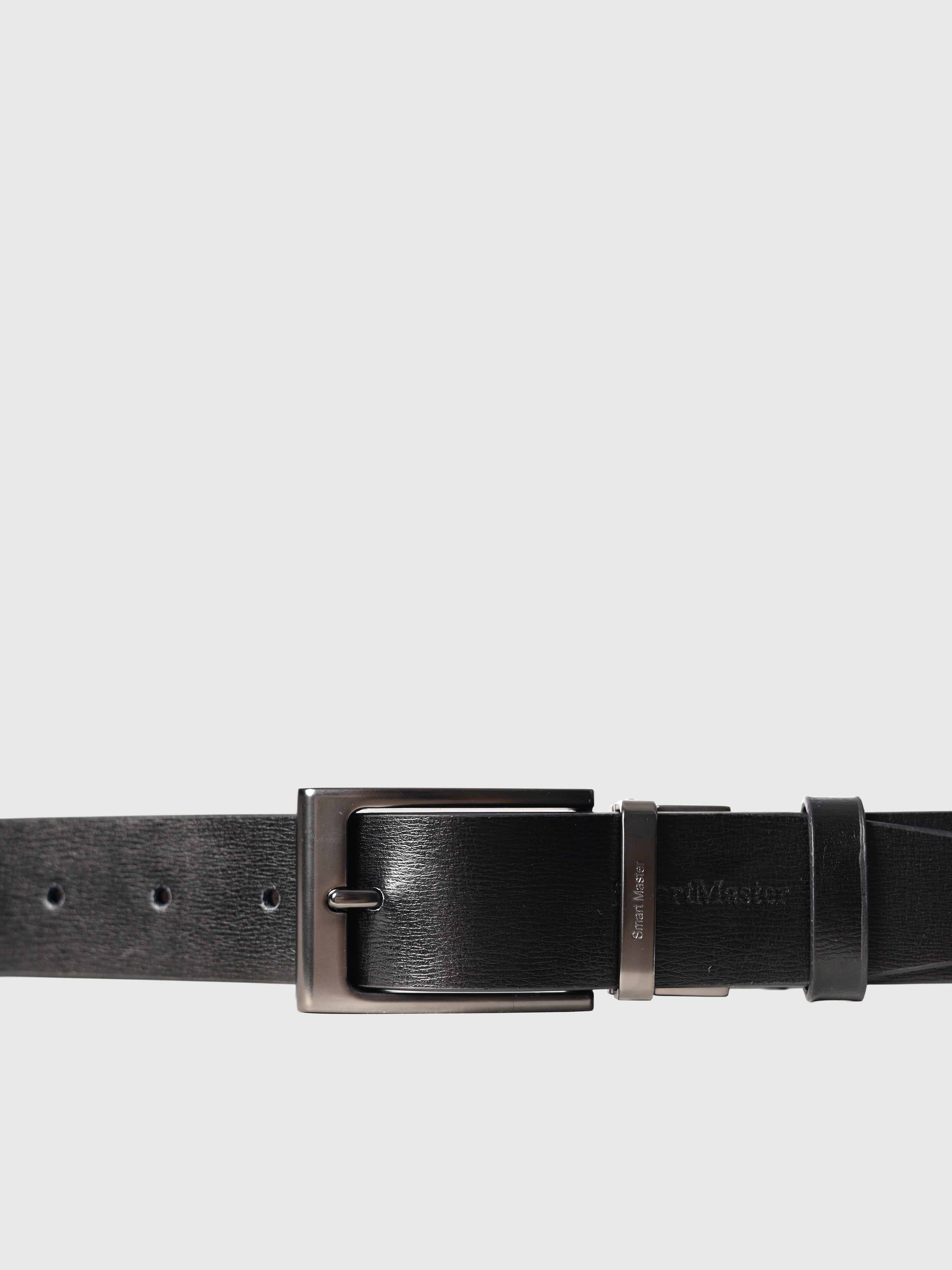 The Classic Pin Buckle Belt